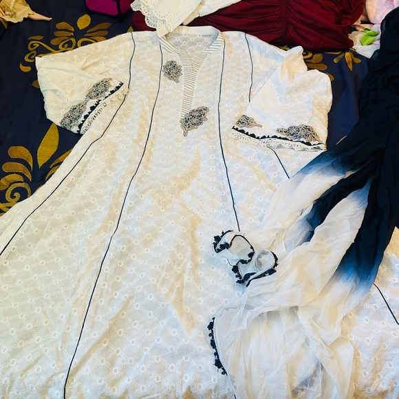 Elegant White and Blue Embroidered 3 PCs anarkali Dress - Picture 1 of 13